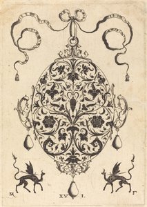 Grand pendentif, ovale vertical avec ornement floral