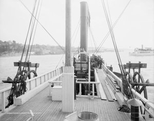 Vapeur Clermont, pont, vue arrière, 1909 - Detroit Publishing Co.