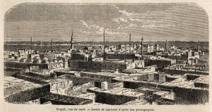 Vue générale de Tripoli, dessin de Lancelot, pour illustrer les promenades tripolitaines, en 1860, du Baron de Krafft. Gravure dans « Le tour du monde » 1861. Collection Selva.