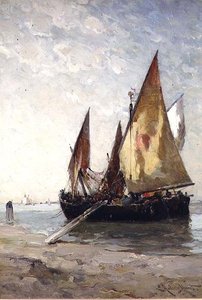 Bateaux de pêche amarrés sur la plage