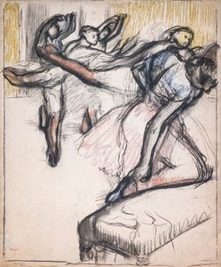 Danseuses pratiquant au foyer de l