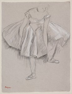 Danseuse rajustant son chausson - Edgar Degas