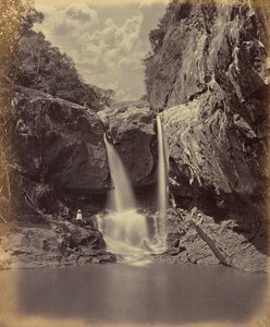 Chutes basses. Coonoor Ghant