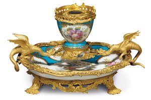 Encrier turquoise de style Sèvres de William IV, porcelaine probablement du XVIIIe siècle, ornement c.1835-40 - Edward Holmes Baldock