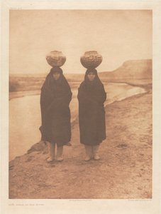 Portfolio XVII, planche 610 : Filles Zuñi à la rivière