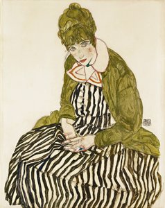 Edith Schiele en robe à rayures, assise