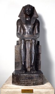 Antiquité égyptienne : sculpture en basanite représentant Thoutmosis III (vers 1504-1450 av. J.-C.), pharaon égyptien. 18ème dynastie. De Thèbes. Turin, musée égyptien