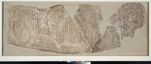 Ostracon, inscrit en hiératique en noir et rouge avec une grande partie de l