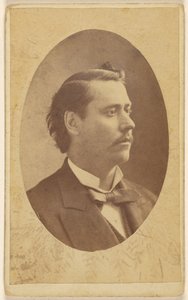 [Homme non identifié de profil 3/4, en style quasi-ovale].