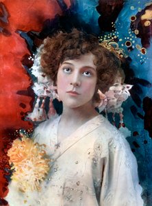 Florence Collingbourne dans San Toy, vers 1902 - Ellis and Walery