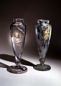 Vases en verre intercalaire gravé, 19ème siècle