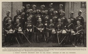 Un régiment de combat de Bombay envoyé au front, officiers des 28e pionniers