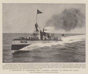 Une révolution dans les navires à vapeur, le Turbinia à trente-cinq nœuds - English Photographer