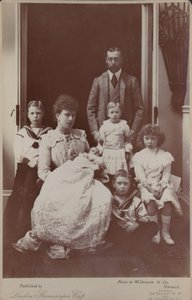 Albert Edward et Princesse Alexandra avec leur famille - English Photographer