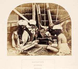 Charpentiers, hindous, Madras, de The People of India, par J. Forbes Watson, publié en 1868