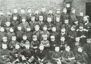 École de Chaucer Street: groupe de garçons, 1895 - English Photographer