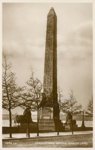 Aiguille de Cléopâtre, Thames Embankment, Londres