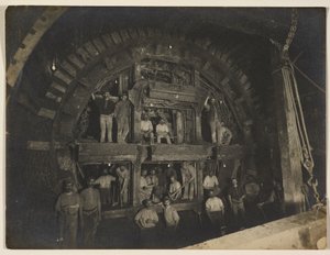 Construction de la ligne centrale du métro de Londres