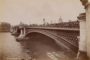 Vue générale du pont de Blackfriars