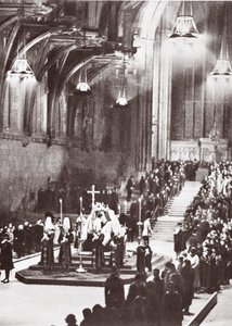 George V en chapelle ardente à Westminster Hall, 1936