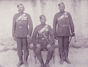 Officiers Gourkhas