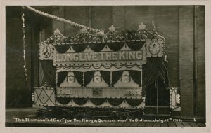 Tramway illuminé pour commémorer la visite du Roi et de la Reine à Oldham, 12 juillet 1913