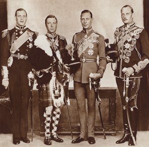 Le roi Édouard VIII (deuxième à gauche) et ses frères