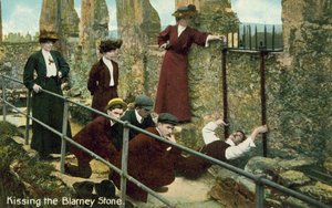 Embrasser la pierre de Blarney
