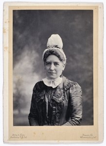 Mlle L.M. Gordon, matrone, hôpital St. Thomas