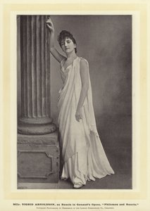 Mlle Sigrid Arnoldson, en Baucis dans l