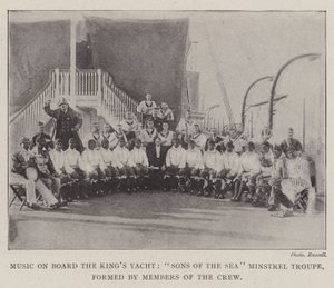 Musique à bord du yacht du roi, troupe de ménestrels Fils de la mer, formée par des membres de l