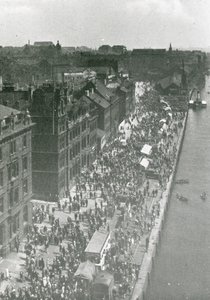 Quais de Newcastle - English Photographer