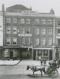 Old Bell Tavern et Hôtel, Londres - English Photographer