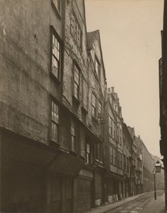 Vieilles maisons dans la rue Wych, Londres - English Photographer