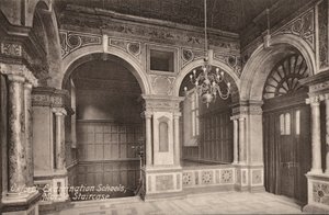 Oxford Examination Schools, Escalier en marbre