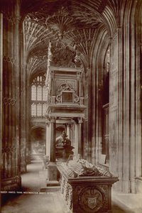 Carte postale avec une image du tombeau de la reine Marie