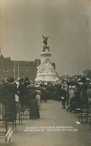 Mémorial de la Reine Victoria, dévoilé par le Roi, 16 mai 1911