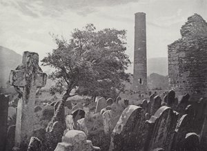 Tour ronde, croix et cuisine de Saint-Kevin, Glendalough - English Photographer