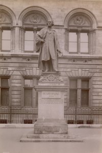 Statue de Henry Irving