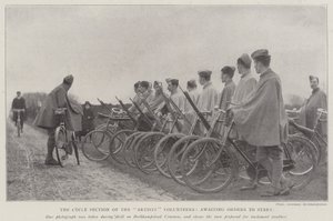 La section cycliste des volontaires artistes, en attente d