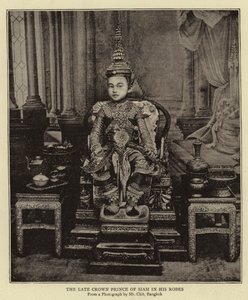 Le défunt prince héritier de Siam dans ses robes