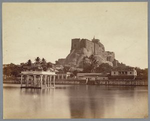 Le réservoir et le fort de roche à Trichinopoly