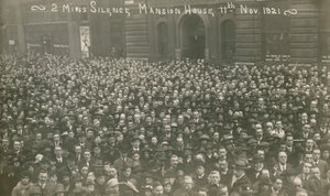 Deux minutes de silence à Mansion House, Londres, 11 novembre 1921 - English Photographer