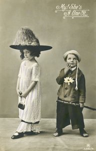 Deux enfants en costume - English Photographer