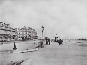 Worthing : Heene Terrace - English Photographer