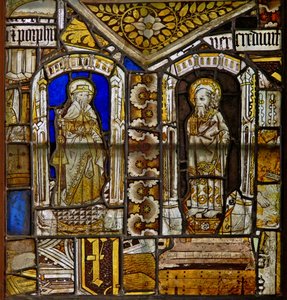 Un panneau dans la fenêtre est représentant Saint Jacques avec Saint Paul avec la plante Gromwell au-dessus