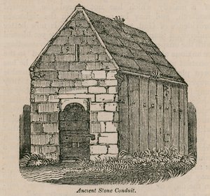 Ancien conduit en pierre - English School