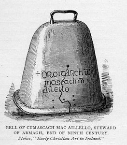 Cloche de Cumascach Mac Aillelo, intendant d