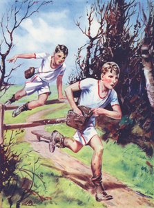 Garçons participant à une chasse au papier - English School