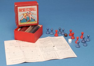 Jeu de Football au Coin du Feu - English School